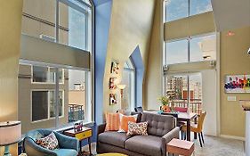 Belltown Court Sunset Suite