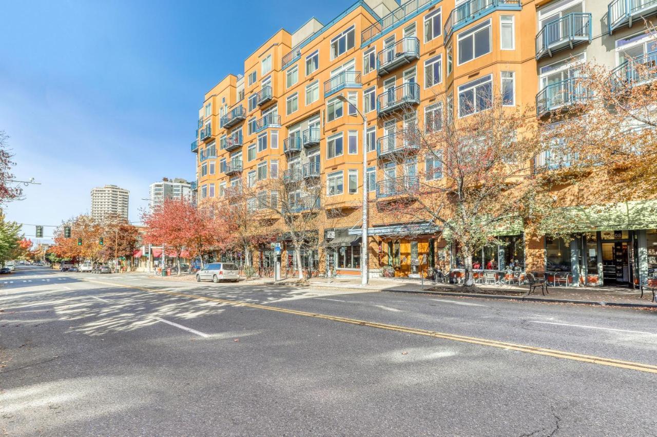 Belltown Court Sunset Suite Seattle Exterior photo